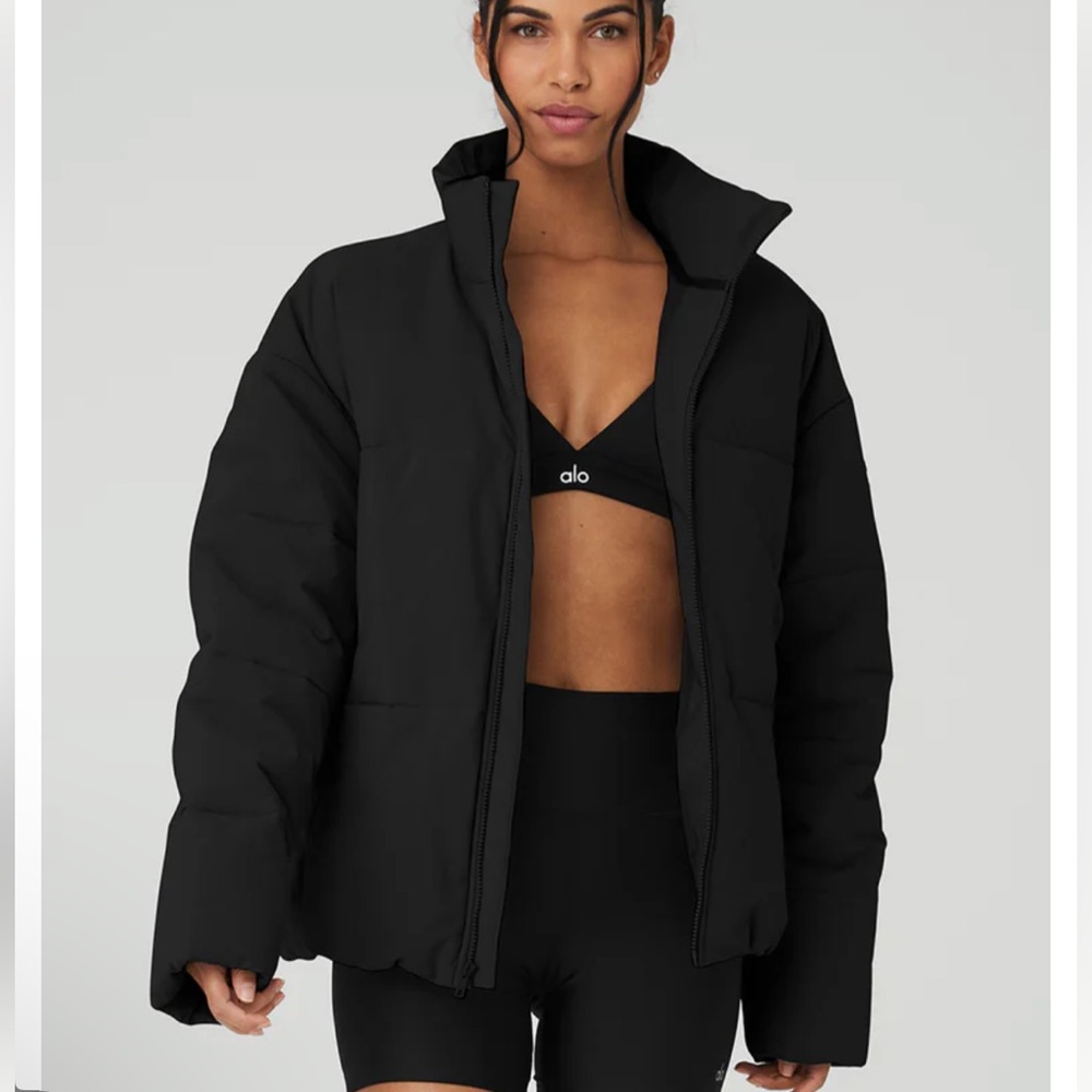 ISO IN SEARCH OF! Alo Stretch Woven Street Puffer Jacket